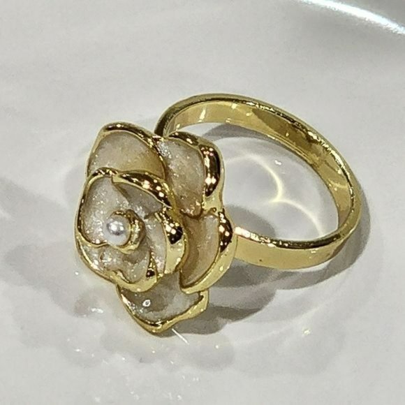 Vintage Style‎ 14K Gold Plated Canellia Flower Cuff Pinkie Ring - Picture 12 of 12